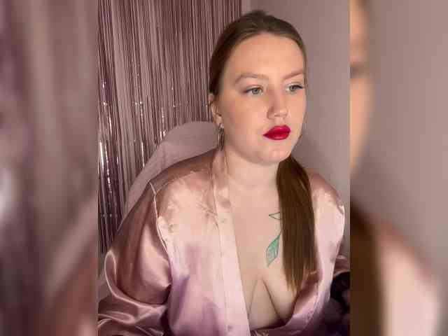 DollVice webcam