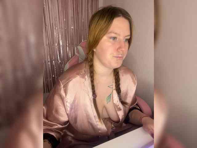 DollVice webcam