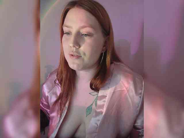 DollVice webcam