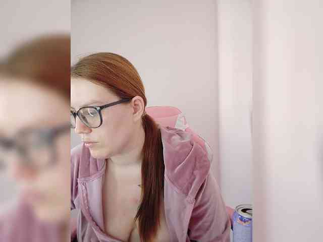 DollVice webcam
