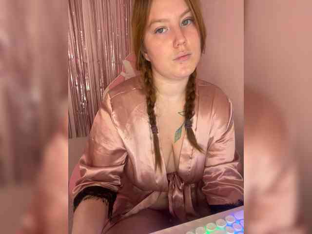 DollVice webcam