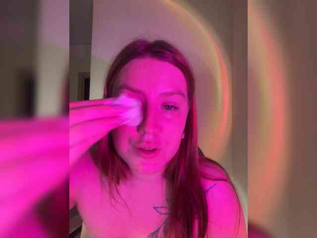 DollVice webcam
