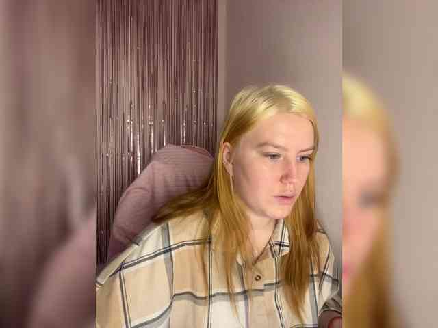 DollVice webcam
