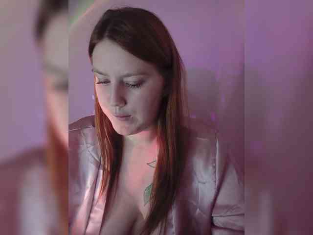 DollVice webcam