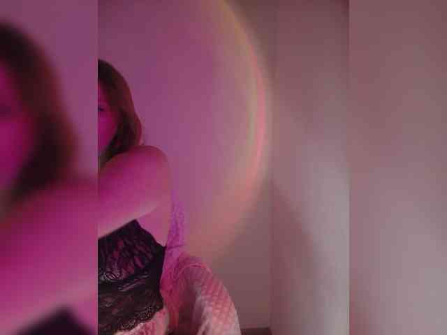 DollVice webcam