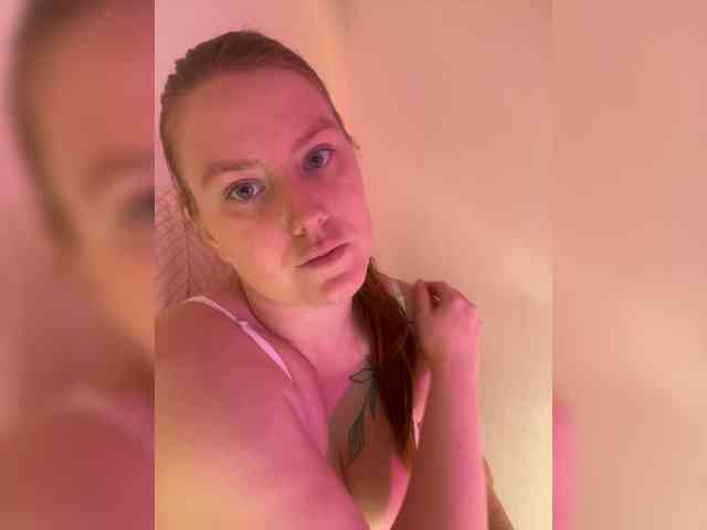 DollVice webcam