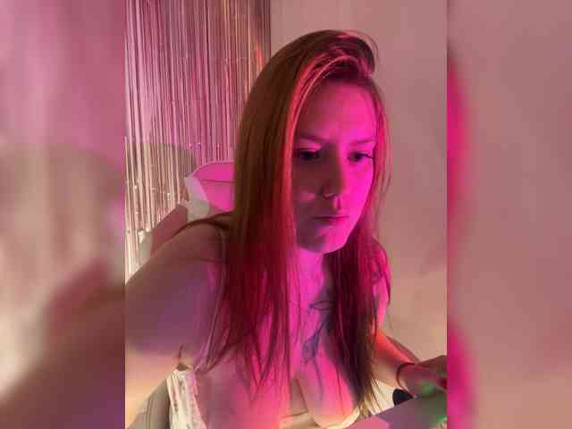 DollVice webcam