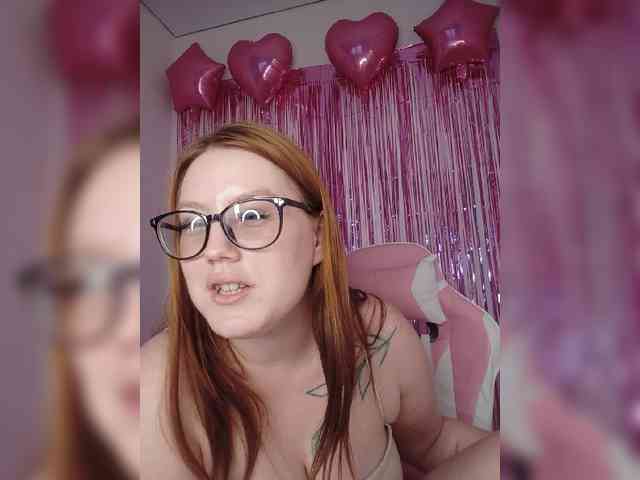 DollVice webcam