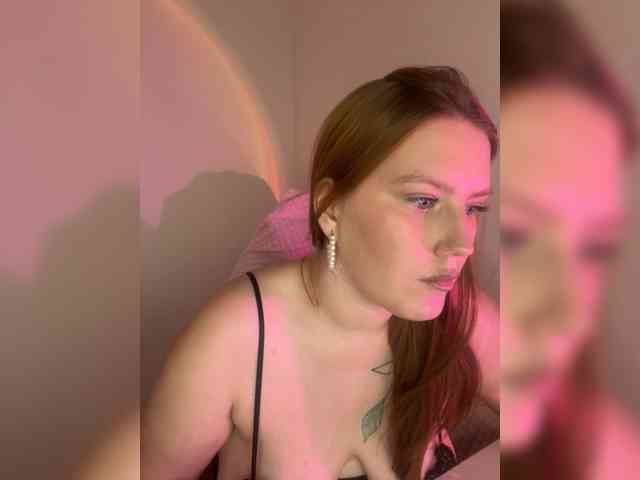 DollVice webcam