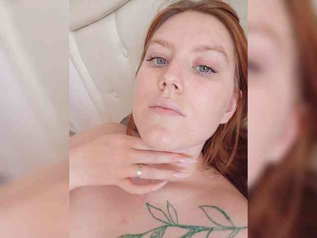 DollVice webcam