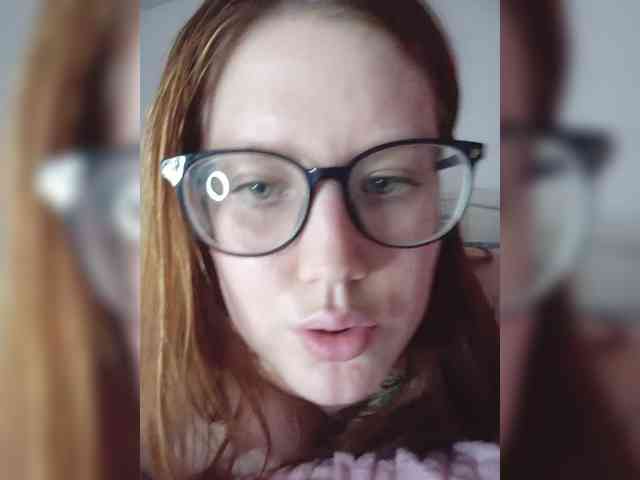 DollVice webcam