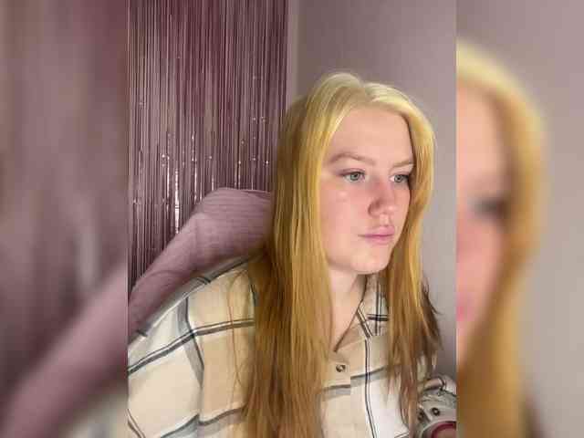 DollVice webcam