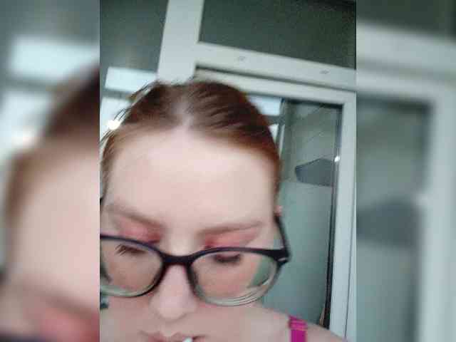 DollVice webcam