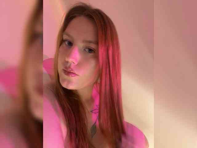 DollVice webcam