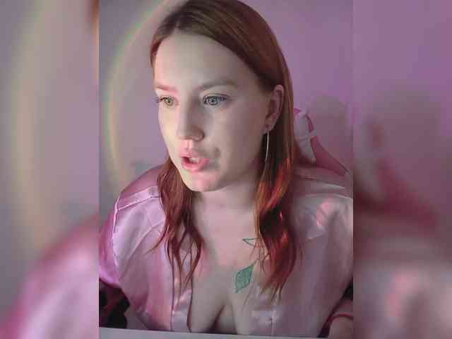 DollVice webcam