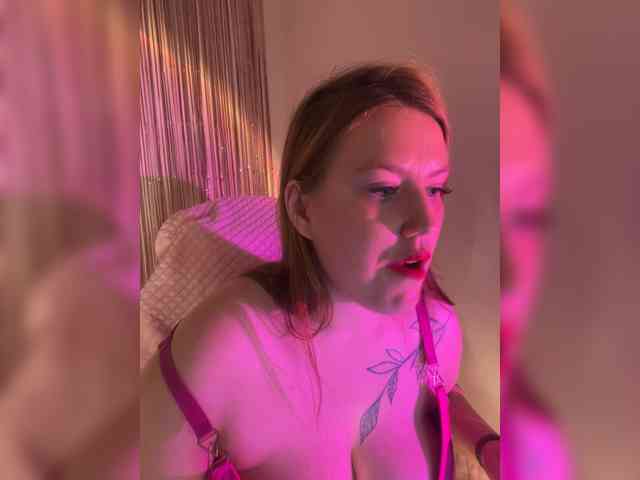 DollVice webcam