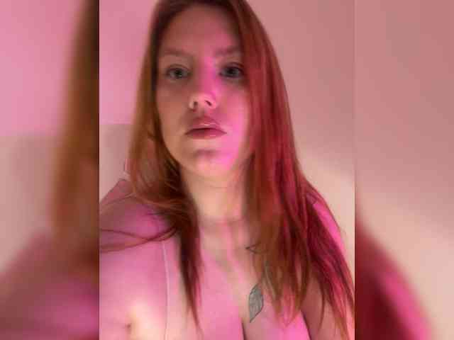 DollVice webcam