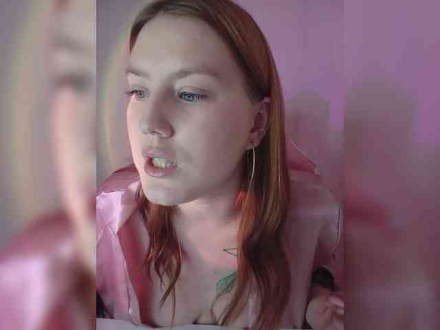 DollVice webcam