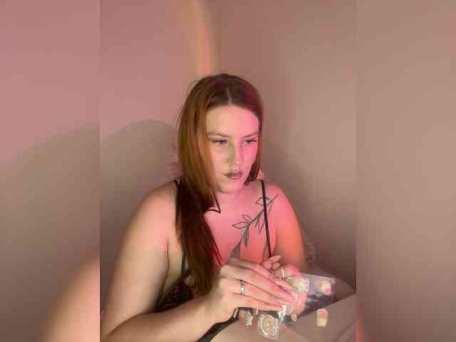 DollVice webcam