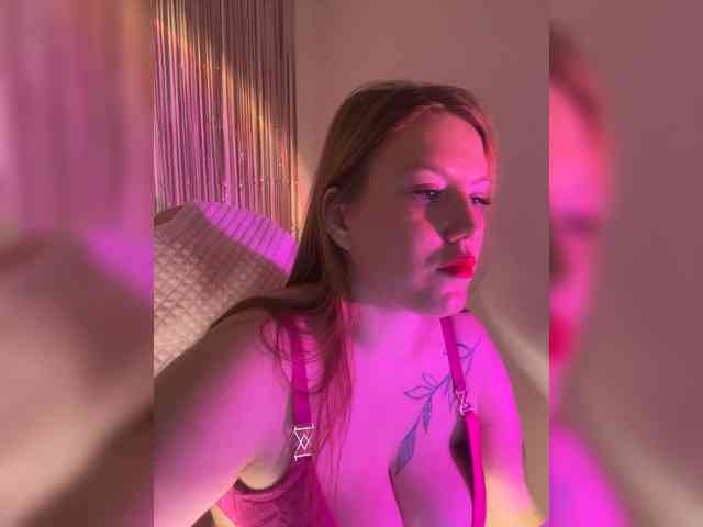 Model: DollVice