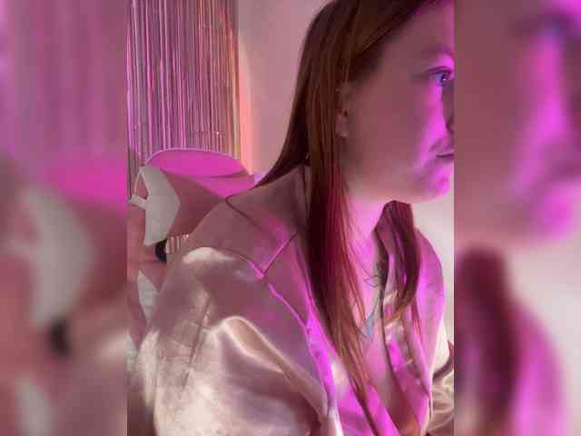 DollVice webcam