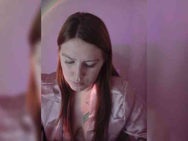 DollVice webcam