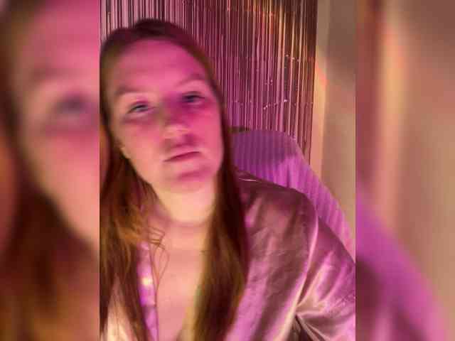 DollVice webcam