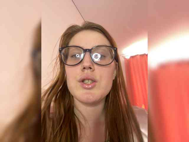 DollVice webcam