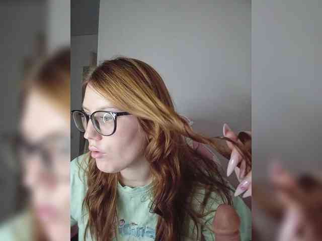 DollVice webcam
