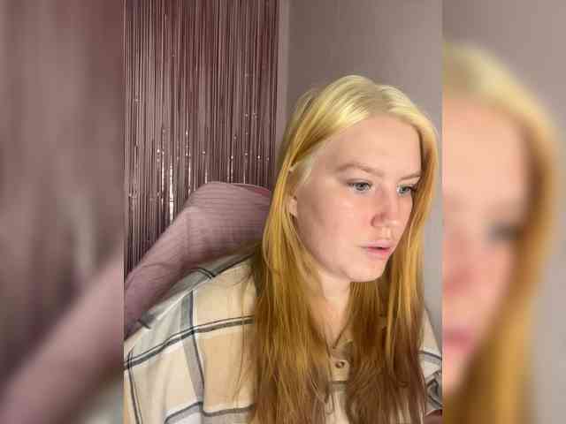 DollVice webcam