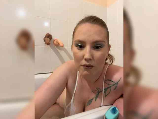 DollVice Sex Cam Show