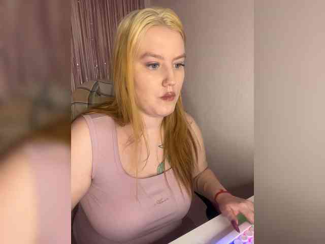 DollVice webcam