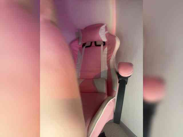 DollVice webcam