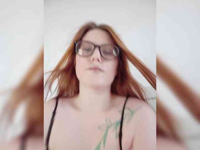 DollVice webcam