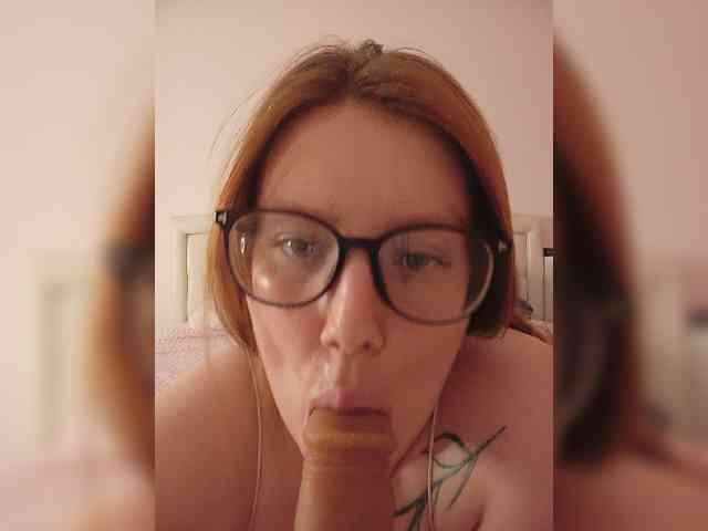 DollVice webcam