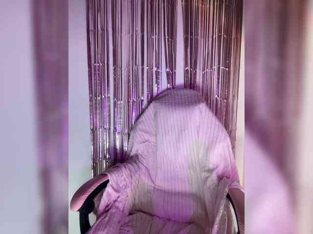 DollVice webcam