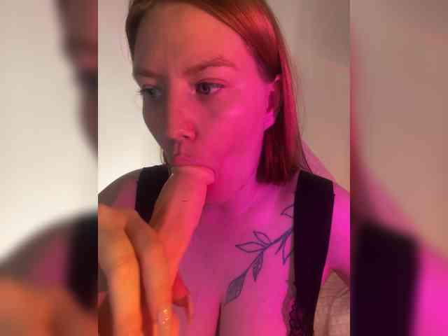 DollVice webcam