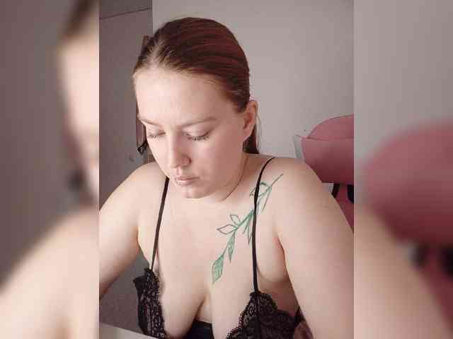 DollVice webcam