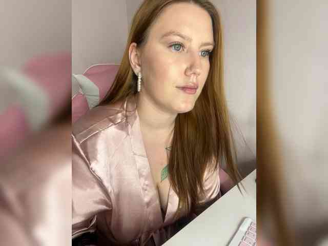 DollVice webcam