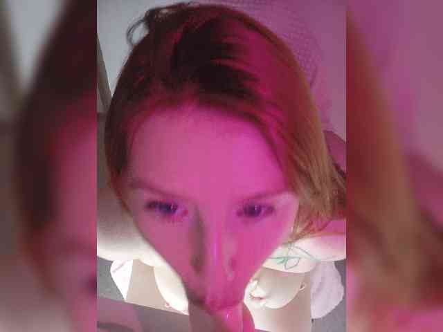 DollVice webcam