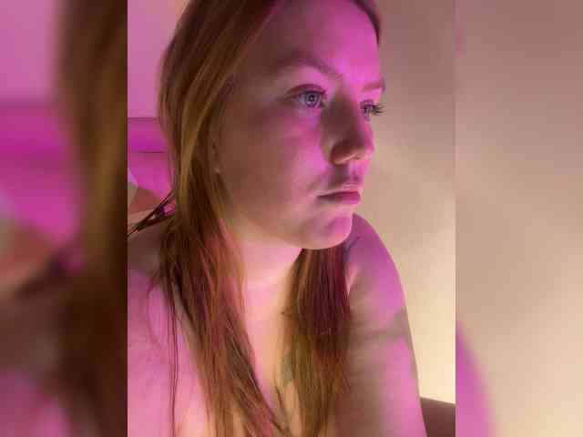 DollVice webcam