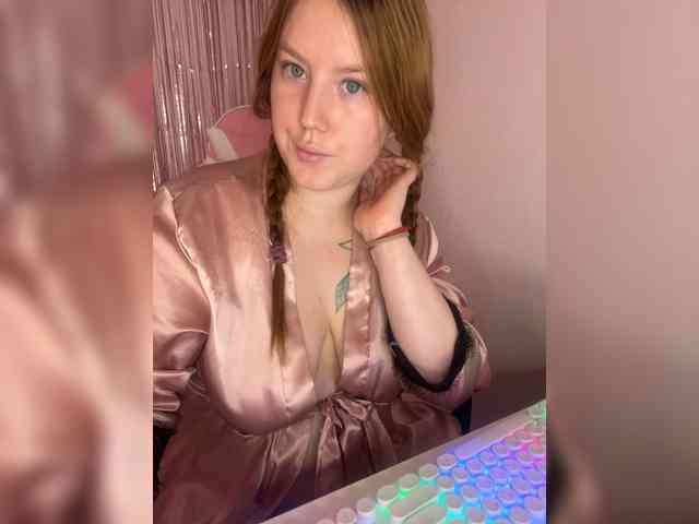 DollVice webcam