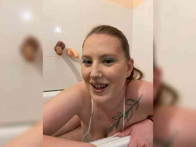 DollVice Sex Cam Show
