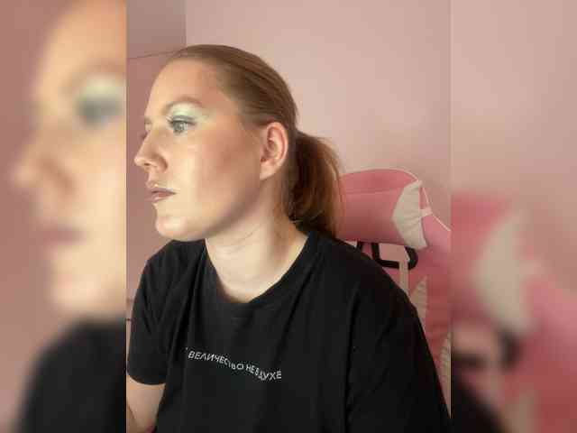DollVice webcam