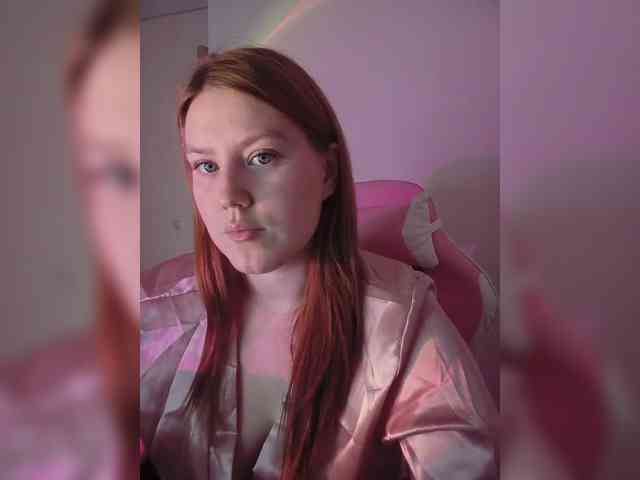 DollVice webcam