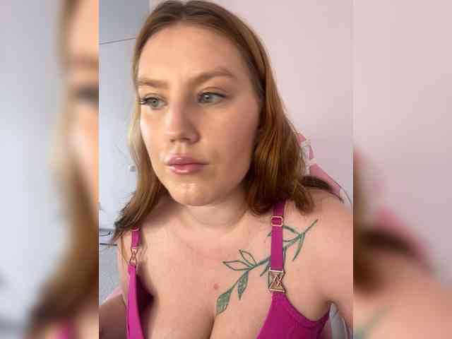 DollVice Sex Cam Show