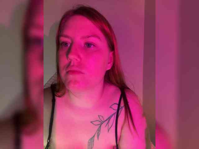 DollVice webcam