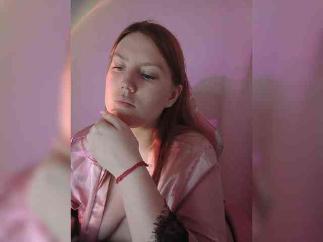 DollVice webcam