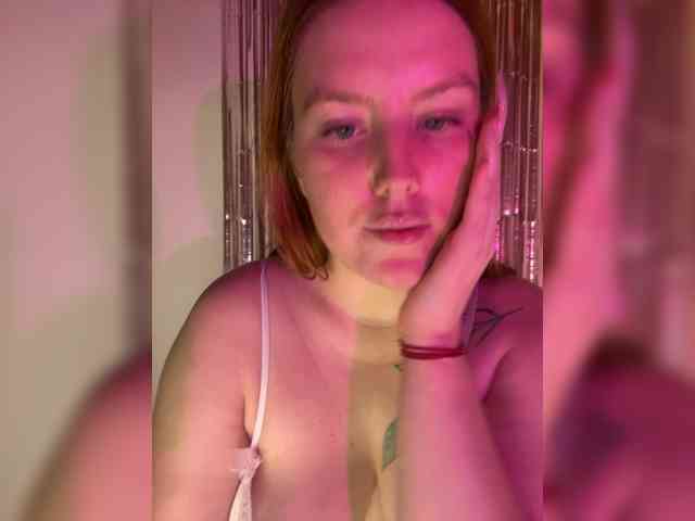 DollVice webcam