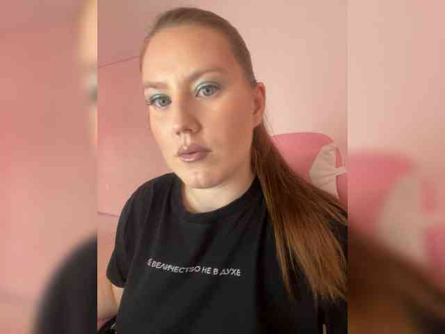 DollVice webcam